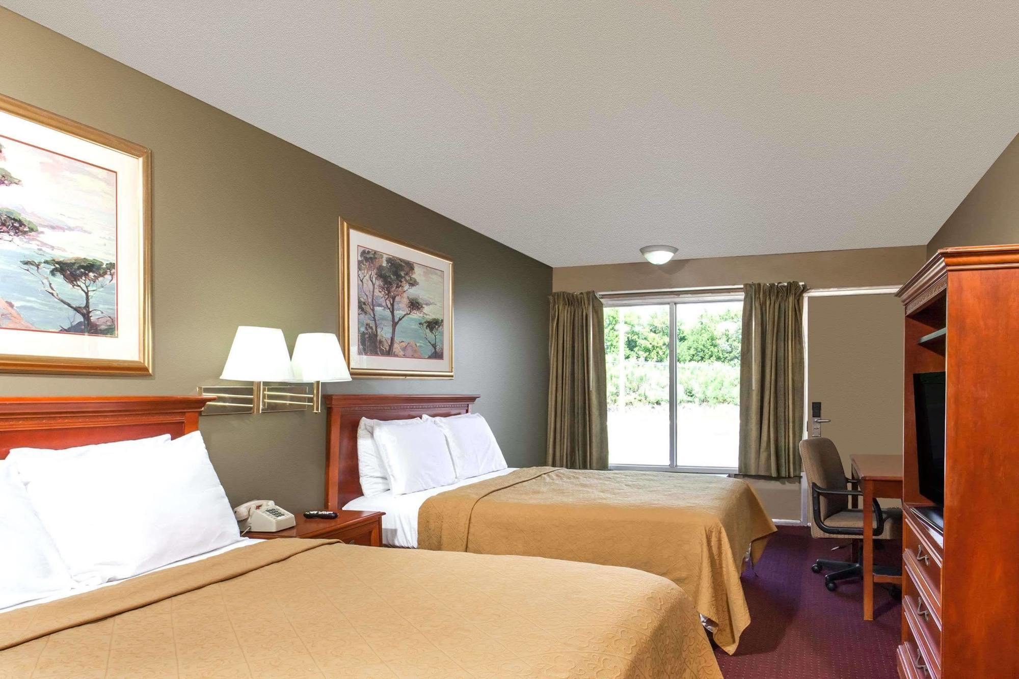 Knights Inn Lebanon Bagian luar foto